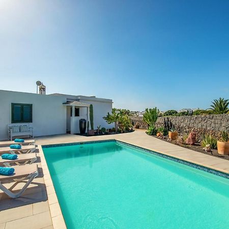 Villa Sarita Sol By Villa Plus プラヤ・ブランカ エクステリア 写真